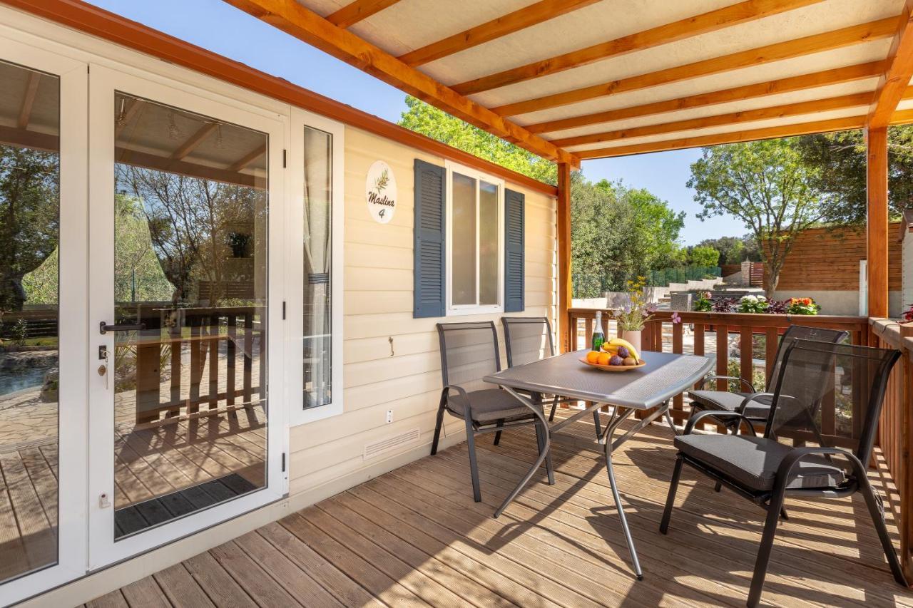 Parco vacanze Mobile Homes Camp Garden Vestar 3*