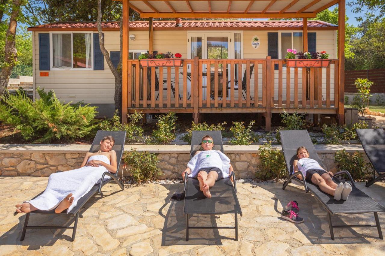 Parco vacanze Mobile Homes Camp Garden Vestar